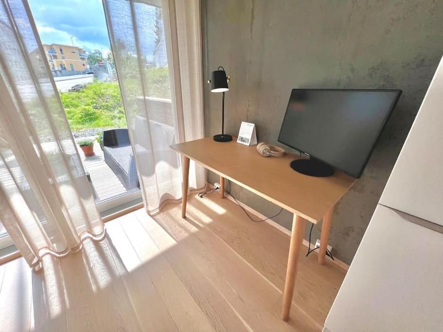 Koselig Byleilighet Sor I Sentrum Av Tromso. Tromsø Exterior foto