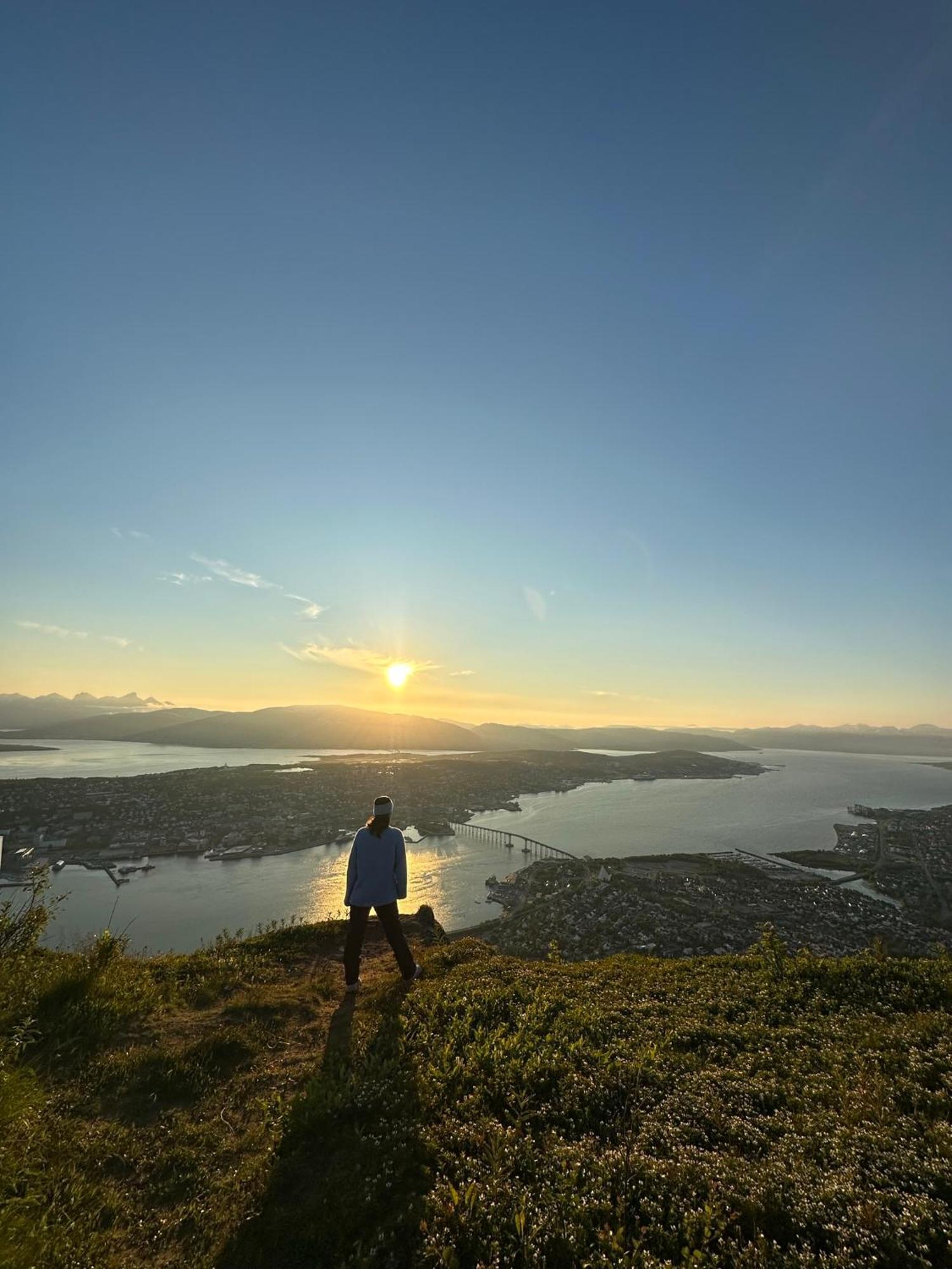 Koselig Byleilighet Sor I Sentrum Av Tromso. Tromsø Exterior foto